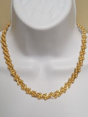 Vintage NECKLACE GOLDTONE AND FAUX Pearl NECKLACE Sarah Coventry 18" Length